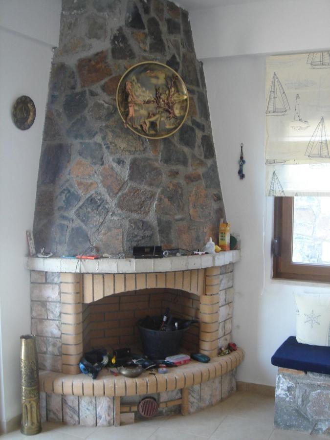 Villa Petrino Tsoútsouros 外观 照片