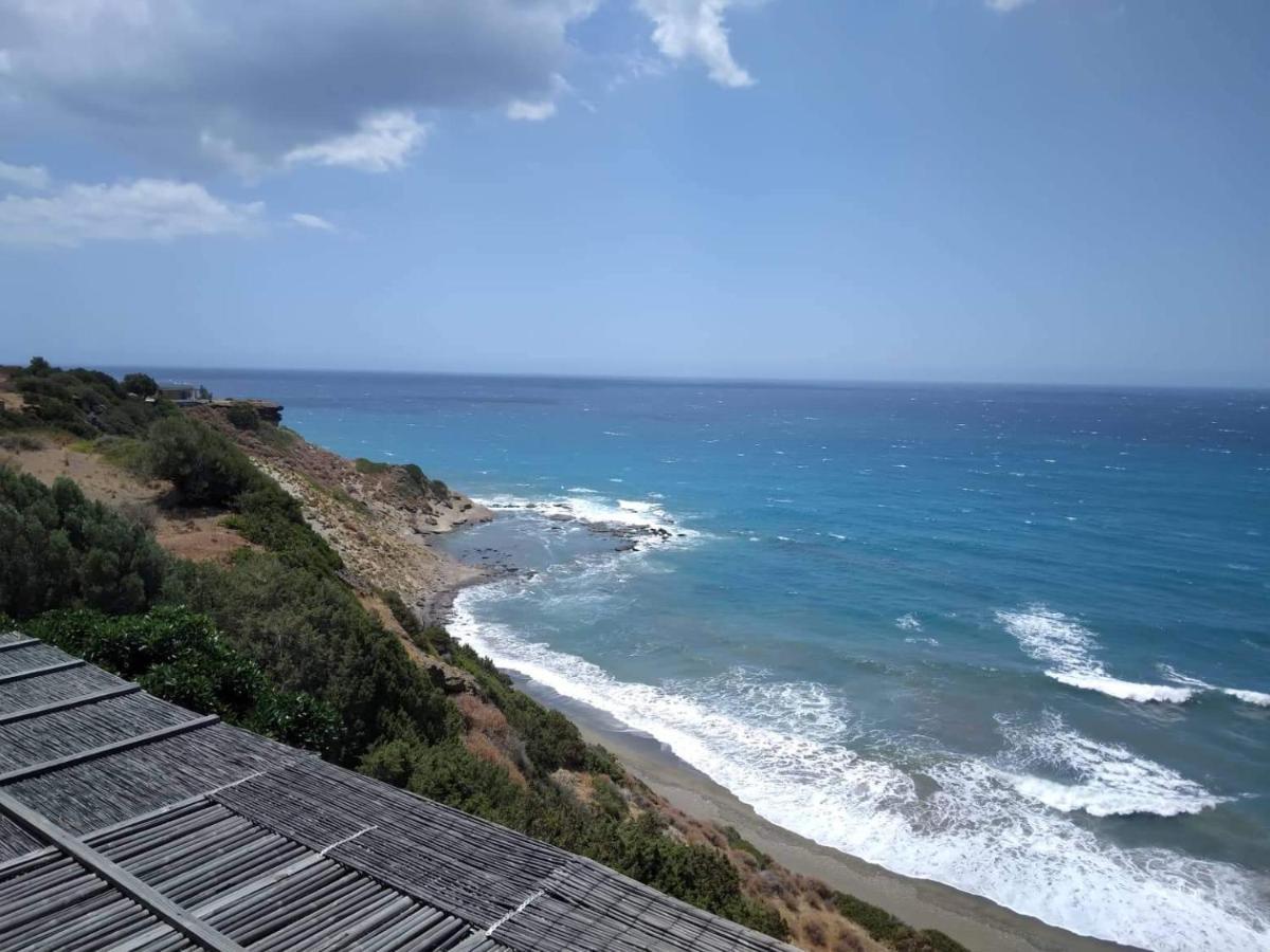 Villa Petrino Tsoútsouros 外观 照片