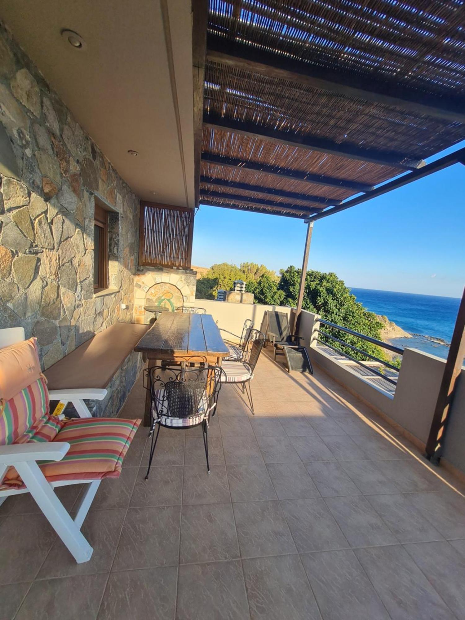 Villa Petrino Tsoútsouros 外观 照片